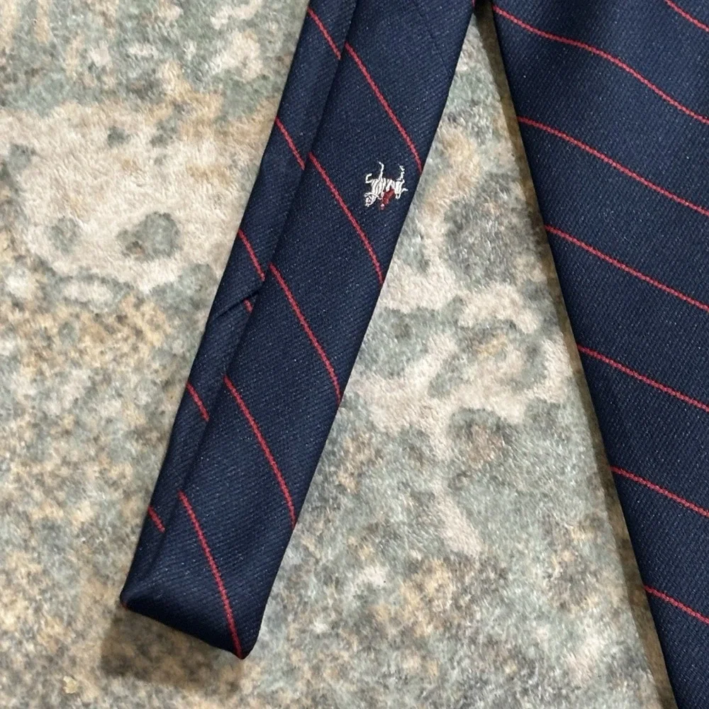 Vintage Wembley polyester Necktie 3